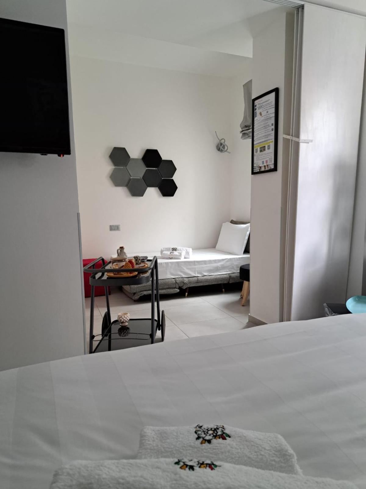 Sikelia Superior Rooms מילאצו מראה חיצוני תמונה